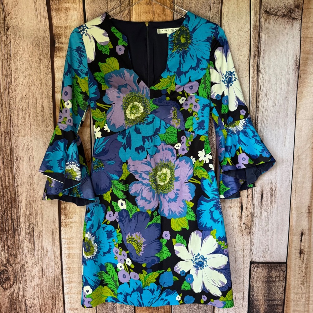 Trina Turk‎ Winnie Floral Bell Sleeve Dress Bold Feminine Romantic Bold Size 2